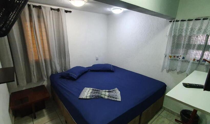 带共用浴室的标准房间, Pousada Fonseca