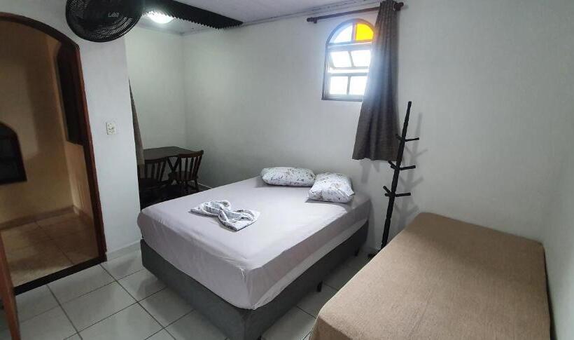 Quarto Triplo Estandar, Pousada Fonseca