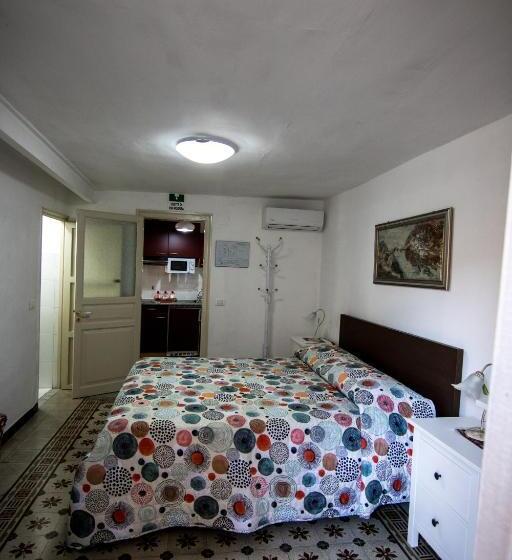 غرفة قياسية مزوَّدة بشُرفة, Vivere La Ciambra