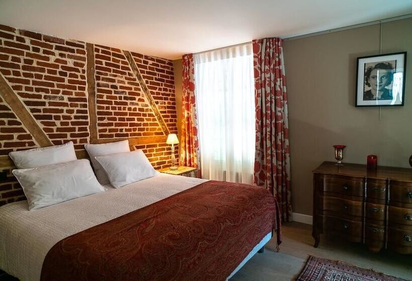 اتاق لوکس, New Cottage & Spa De Nage Guesthouse