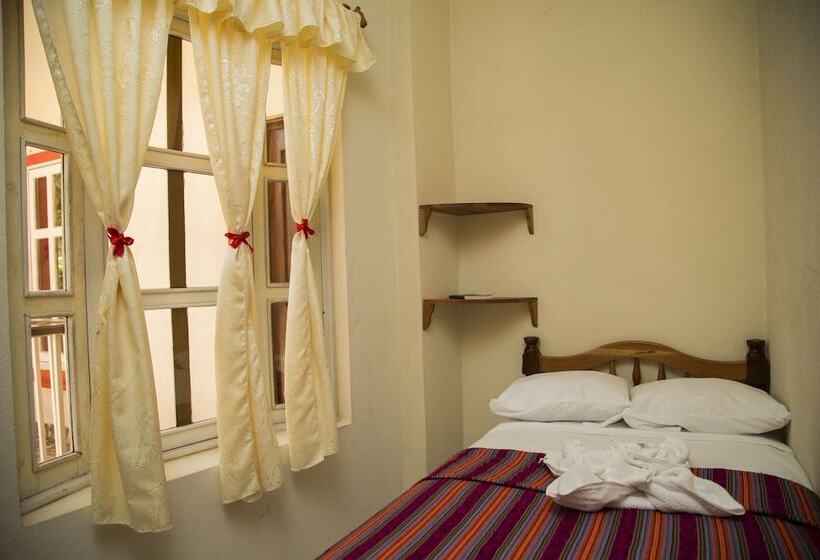 اتاق استاندارد یک نفره, Aruma