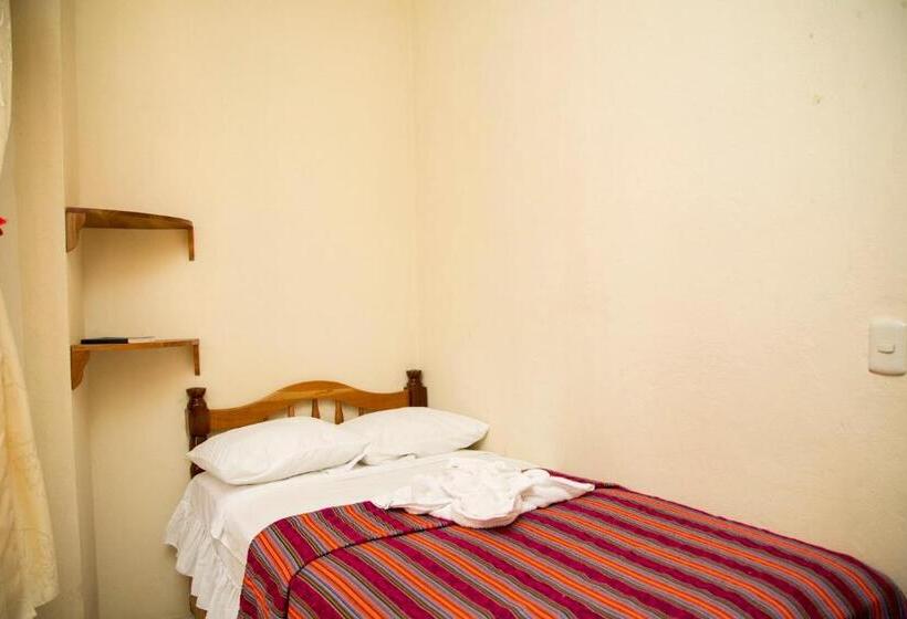 اتاق استاندارد یک نفره, Aruma