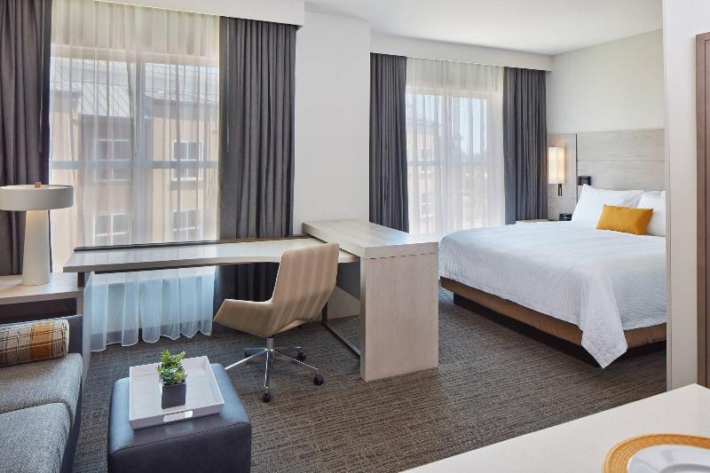 إستوديو قياسى سرير كينج, Trio Healdsburg