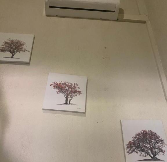 家庭间, A Pousada Guesthouse