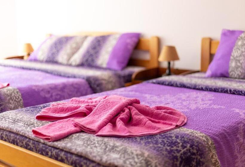 اتاق سوپریور سه تخته, Guesthouse Sunny