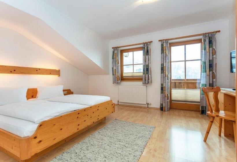 1 Bedroom Apartment Lake View, Tischlerwirt