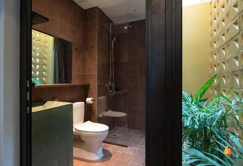 اتاق لوکس با بالکن, Deja Vu House Ha Long