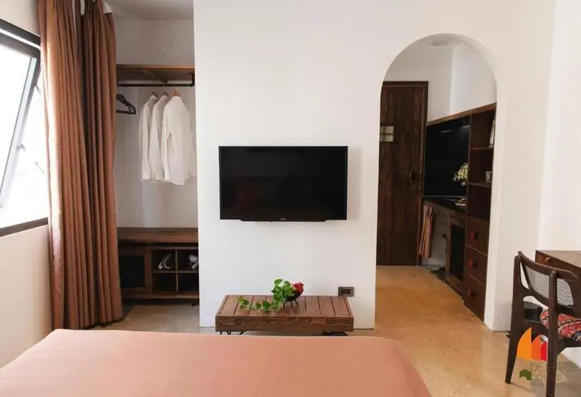 اتاق سوپریور با تخت بزرگ, Deja Vu House Ha Long
