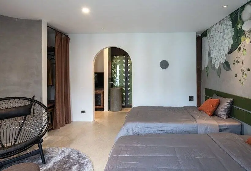 اتاق لوکس, Deja Vu House Ha Long