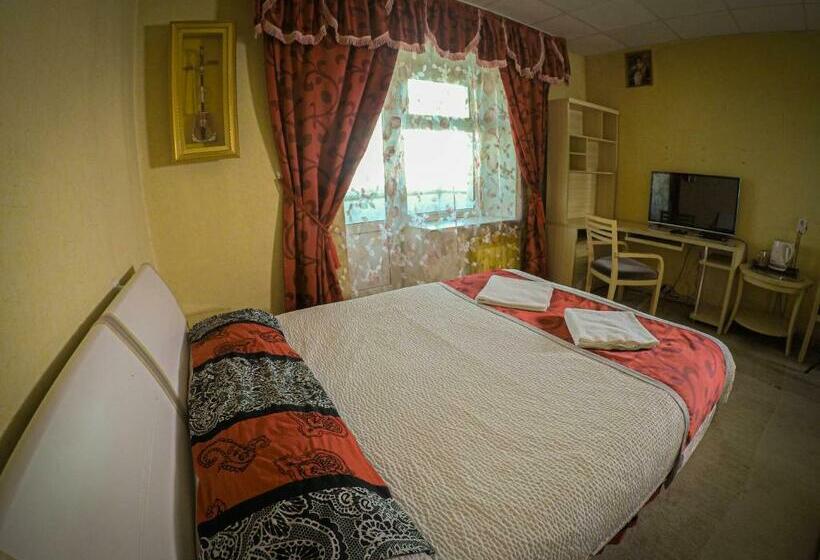 اتاق استاندارد, Lg Tour & Hostel