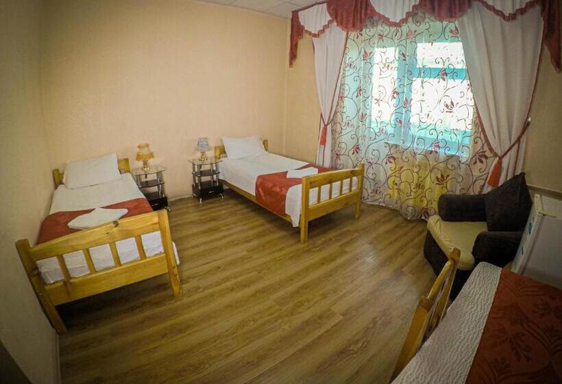 اتاق اکونومی, Lg Tour & Hostel