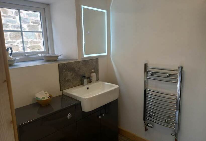 标准间, The Harp Inn