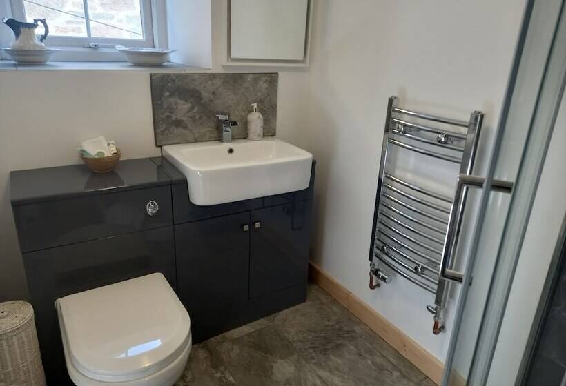 标准间, The Harp Inn