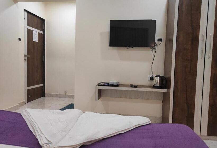 חדר דלוקס, Grand Ganesha