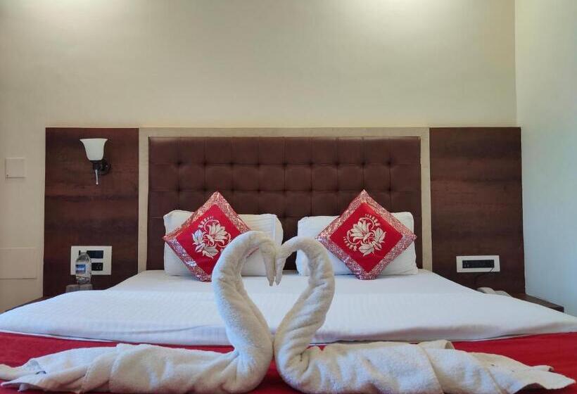 חדר דלוקס, Grand Ganesha