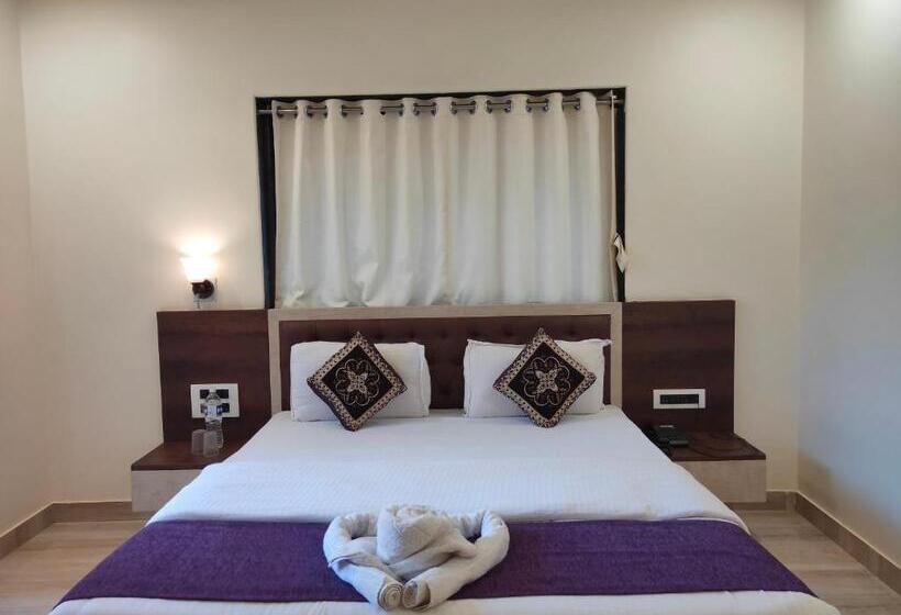 חדר דלוקס, Grand Ganesha