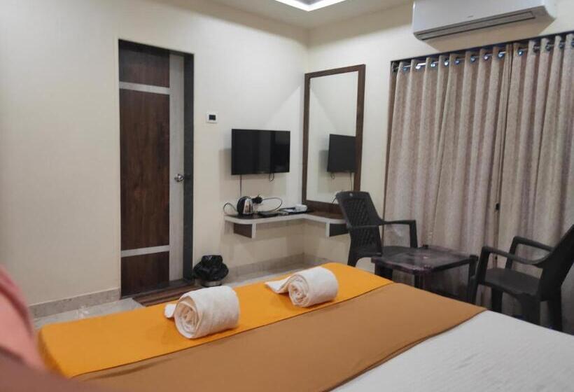 חדר אקונומי, Grand Ganesha