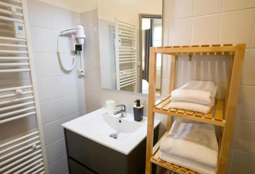 トリプルクラシックルーム, Chambres Chez Laurence