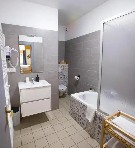 スーペリアの４人部屋, Chambres Chez Laurence
