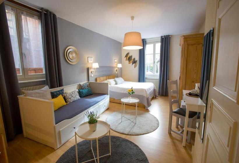 חדר סופריור לארבעה, Chambres Chez Laurence