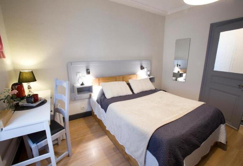 חדר סטנדרט לשלושה, Chambres Chez Laurence