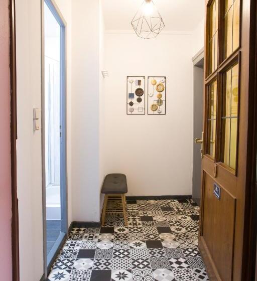 חדר סטנדרט לשלושה, Chambres Chez Laurence