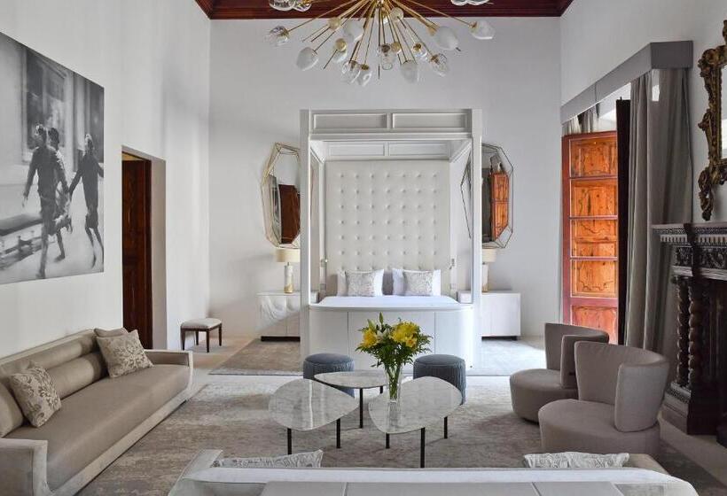 豪华套房, Palacio Can Marques