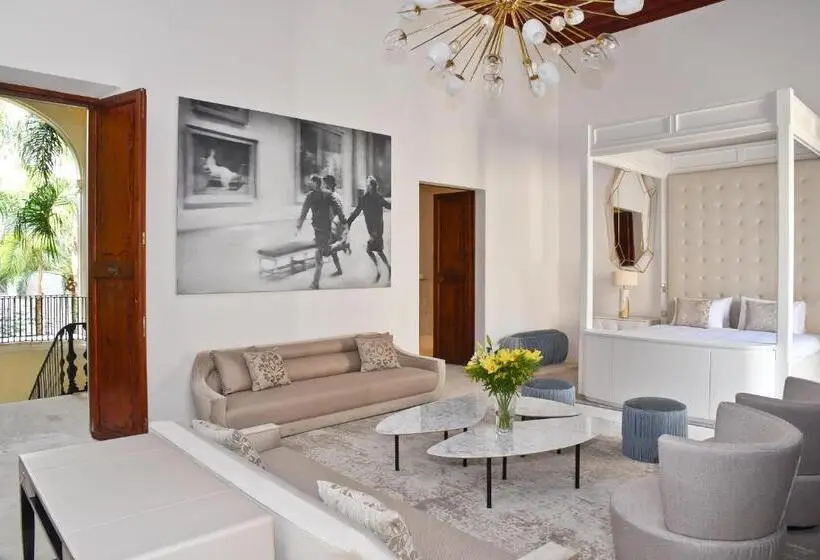 Deluxe Suite, Palacio Can Marqués By Puro