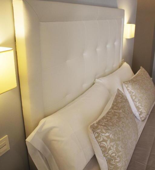 带观景的豪华间, Infante Antequera