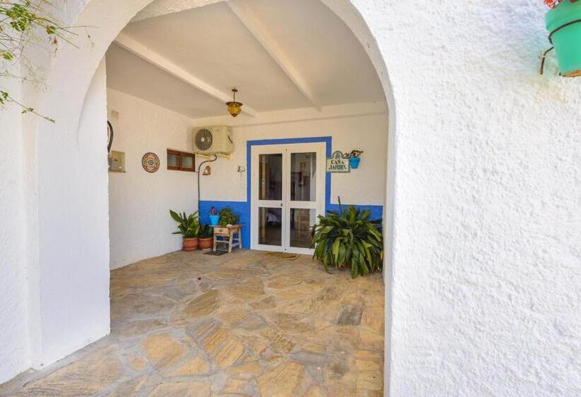 منزل غرفة نوم واحدة, Casa Jardín Del Olivar Con Piscina Privada