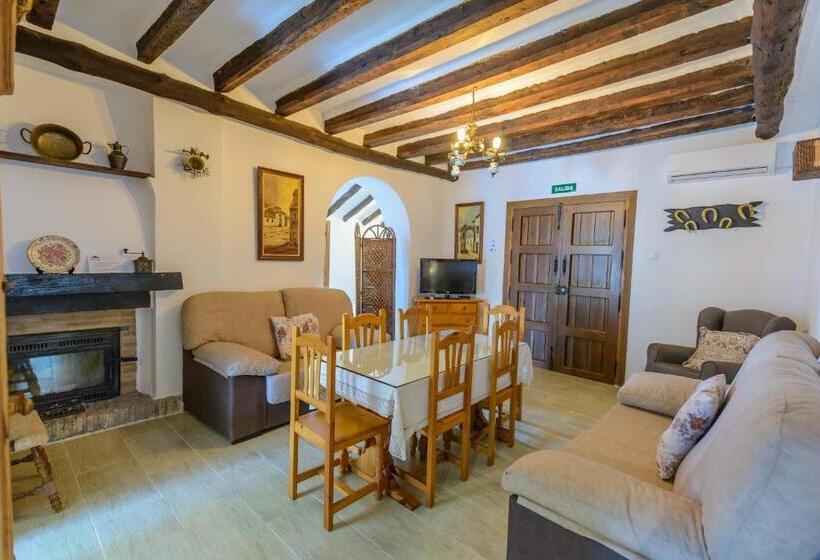 منزل غرفة نوم واحدة, Casa Jardín Del Olivar Con Piscina Privada