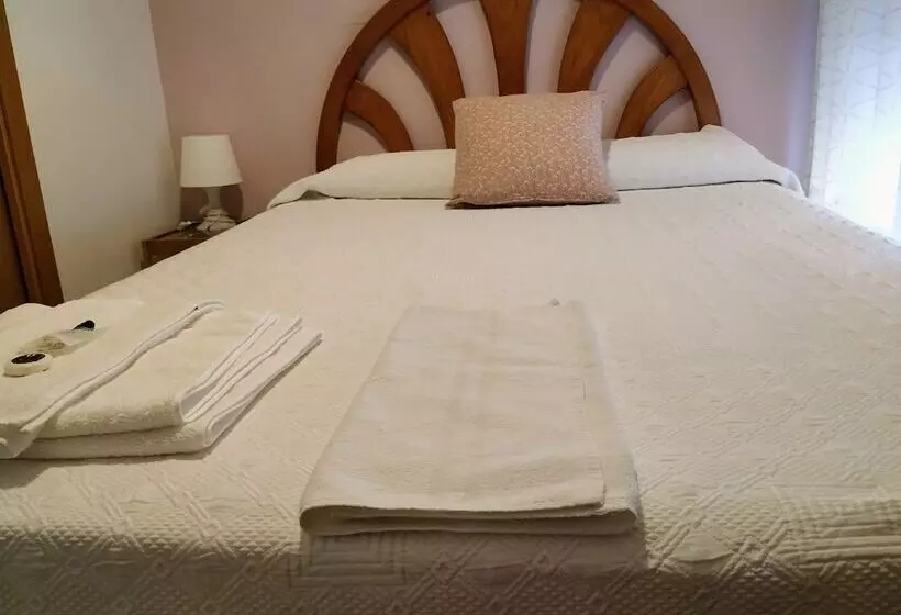 اتاق استاندارد یک نفره, Hostal Abitum Madrid