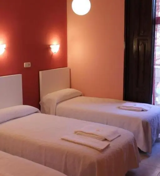 اتاق استاندارد, Hostal Abitum Madrid