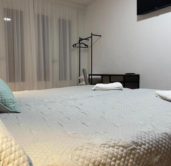 스탠다드 룸 공동 욕실, Pensión La Encina