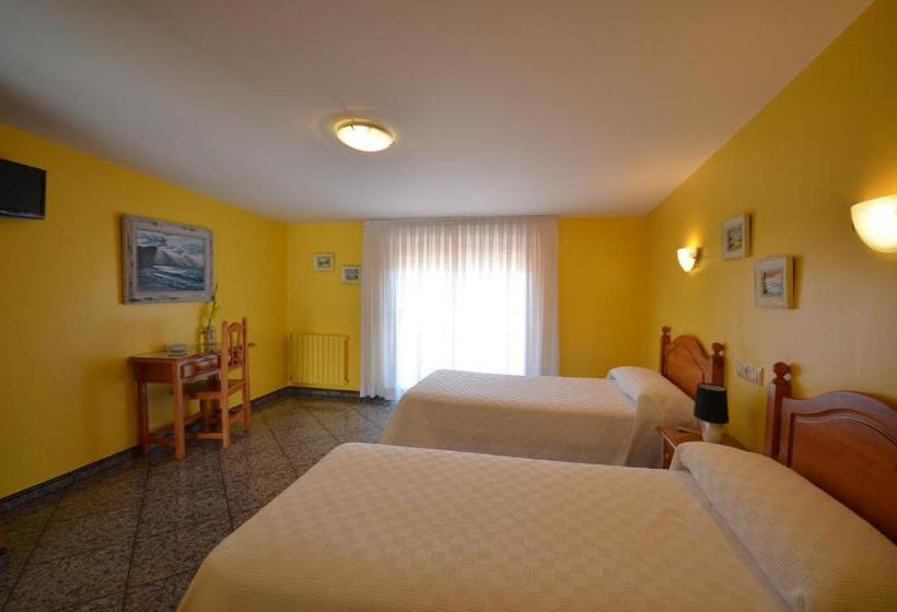 חדר סטנדרט עם מרפסת, Casa Mariñan