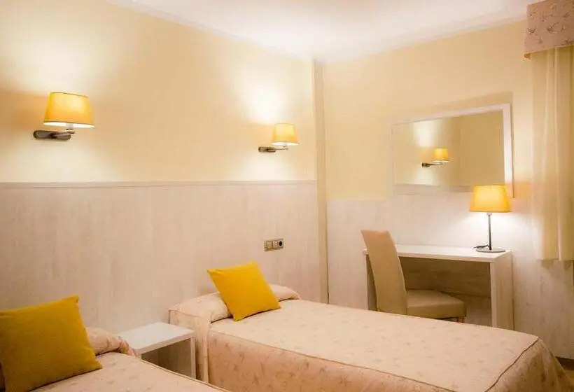 スタンダードルーム, Hostal Noguera