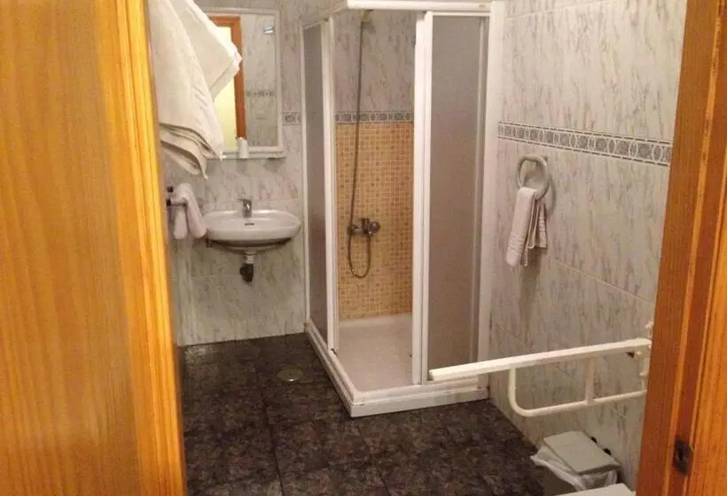 اتاق استاندارد برای معلولان, Hostal Delfin Verde