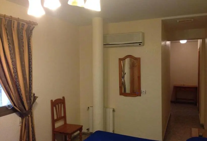 اتاق استاندارد یک نفره با چشم‌انداز دریا, Hostal Delfin Verde