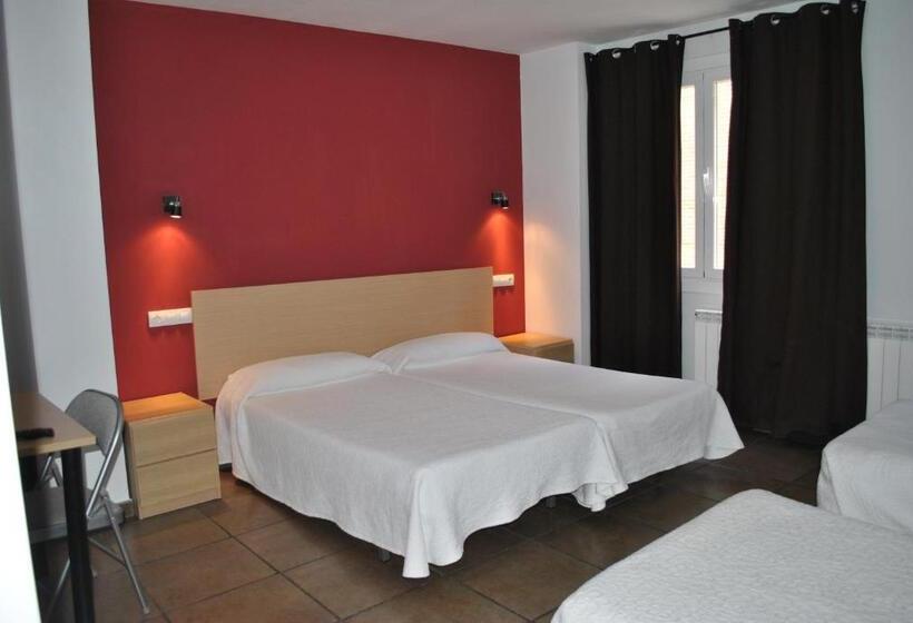 4인용 스탠다드 룸, Hostal La Catedral