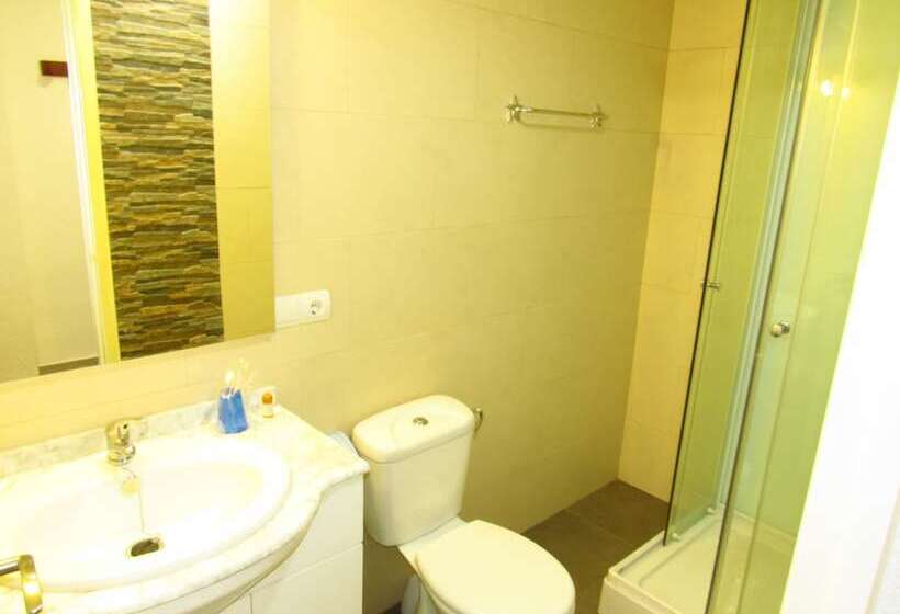 غرفة قياسية مطلّة علي الحديقة, Restaurante Rural Cau Blanch