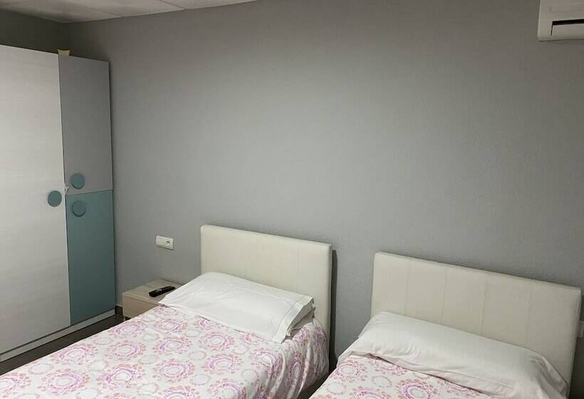 غرفة قياسية مطلّة علي الحديقة, Restaurante Rural Cau Blanch