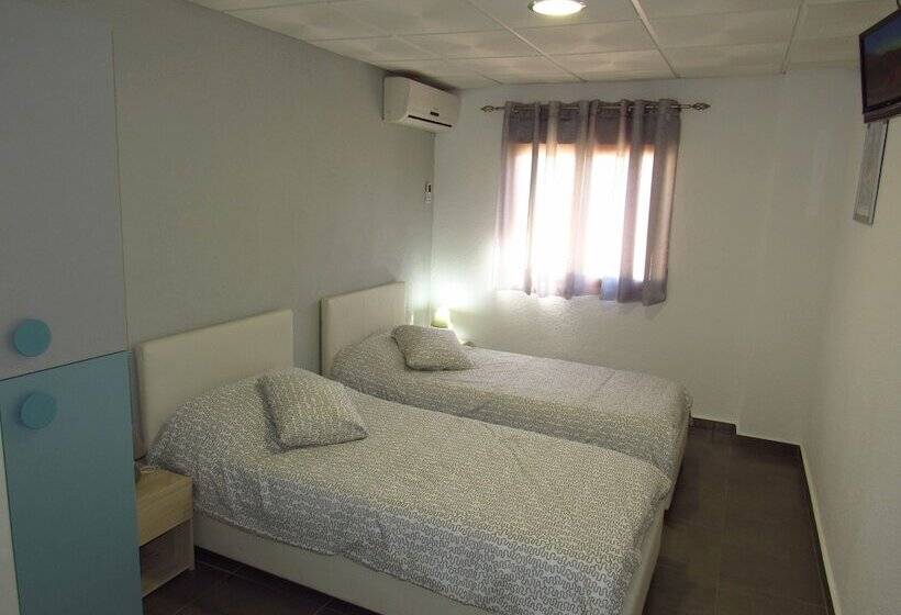 غرفة قياسية مطلّة علي الحديقة, Restaurante Rural Cau Blanch