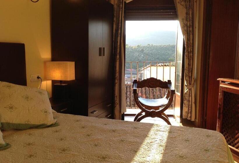 스탠다드 발코니 룸, Hostal Cerezo 2