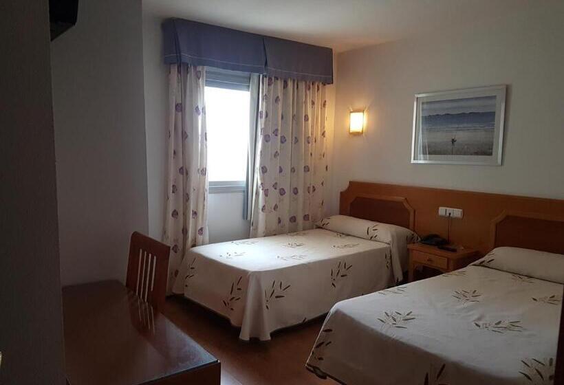 スタンダードルーム, Hostal Mediterraneo