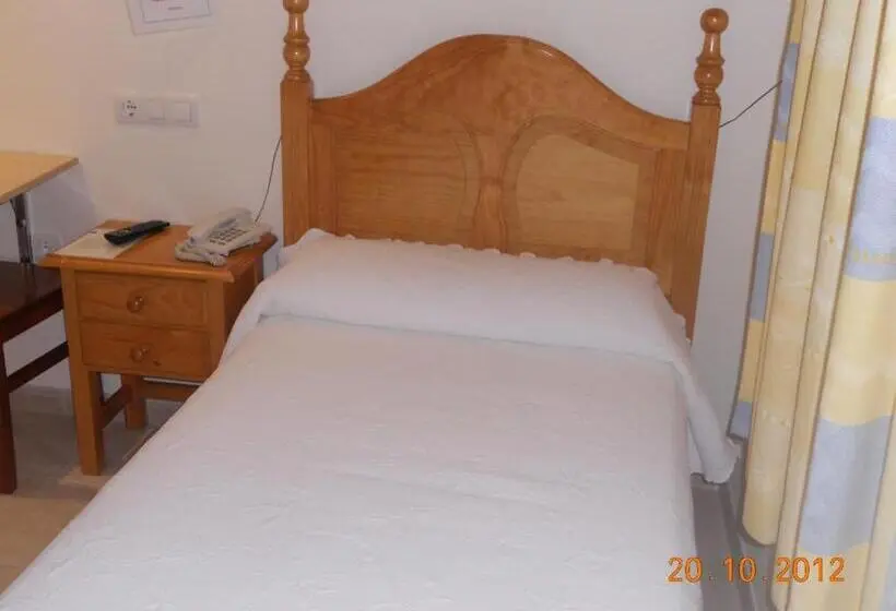 スタンダードシングルルーム, Hostal Restaurante Hermanos Zamora