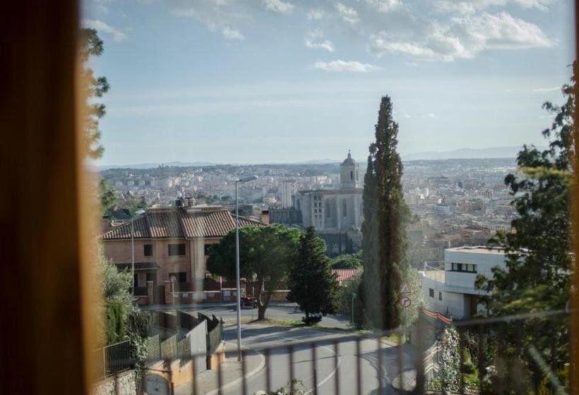 小型豪华套房, Montjuic Boutique Bed & Breakfast Girona