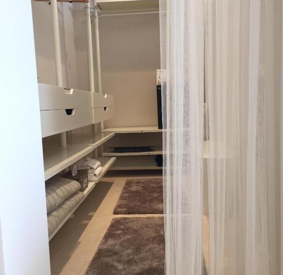 小型豪华套房, Montjuic Boutique Bed & Breakfast Girona