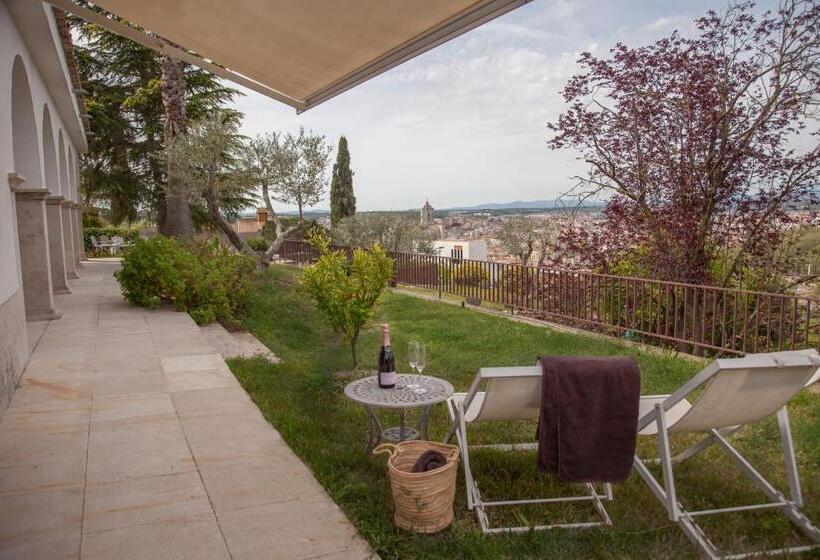 小型豪华套房, Montjuic Boutique Bed & Breakfast Girona