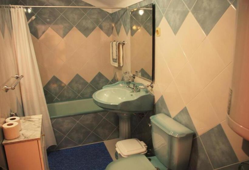 Camera Quadrupla Standard, A Torre No Sabugueiro