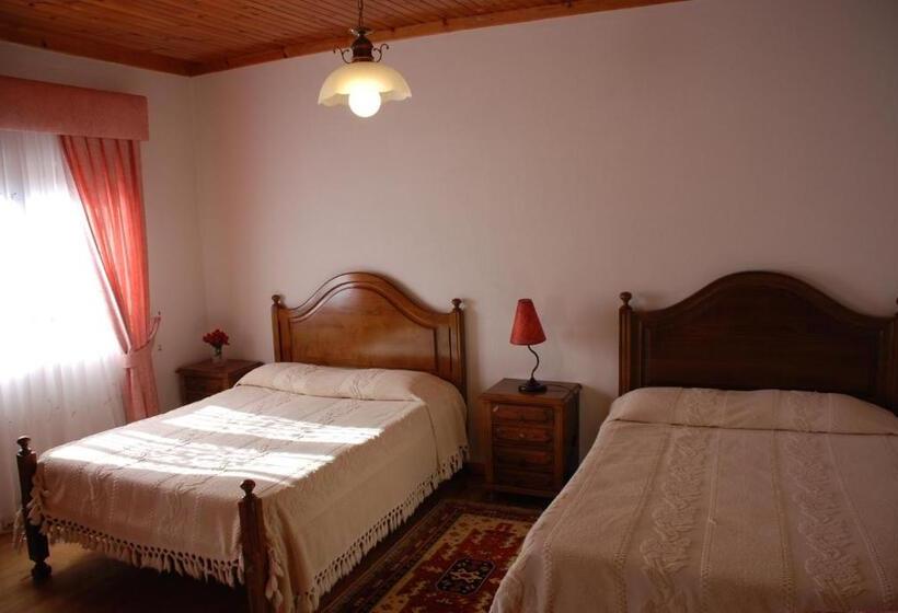 Camera Quadrupla Standard, A Torre No Sabugueiro